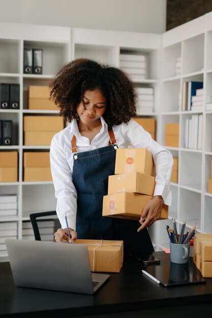 Entrepreneur packaging orders for delivery